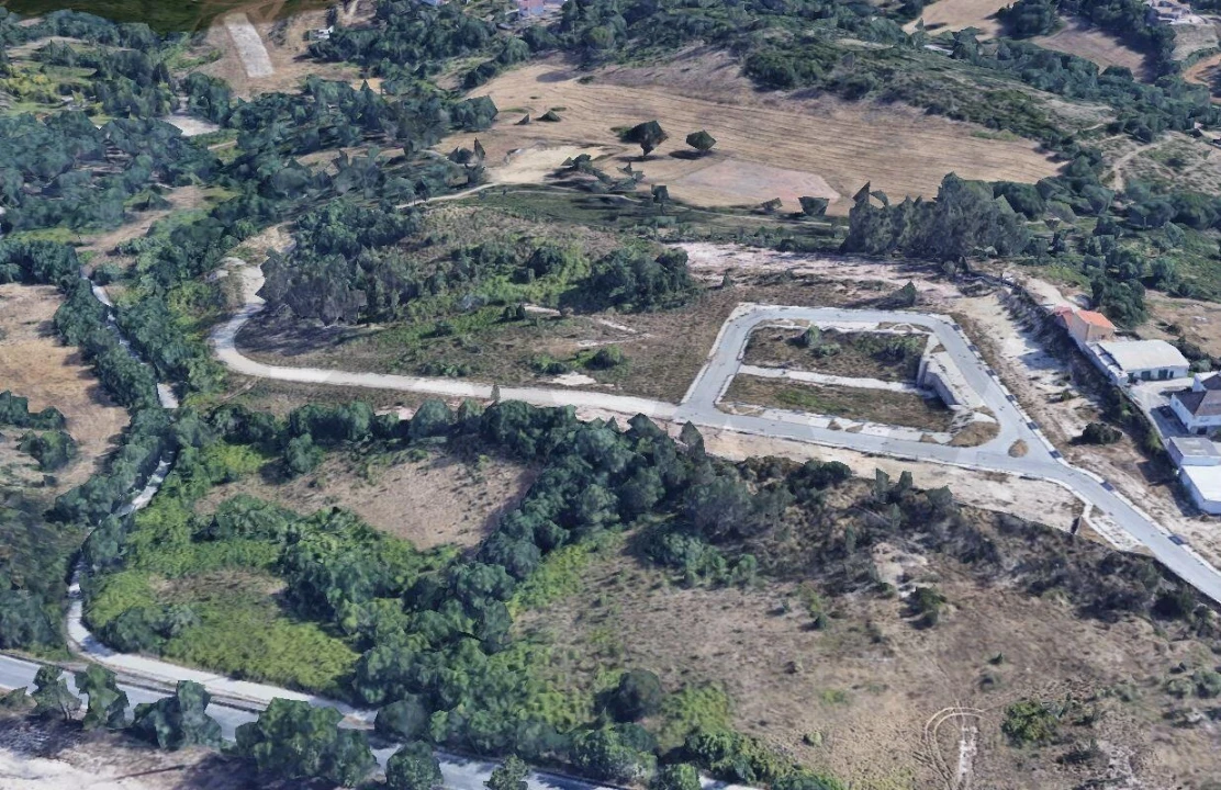 Terreno para Venda em Milharado Foto 4