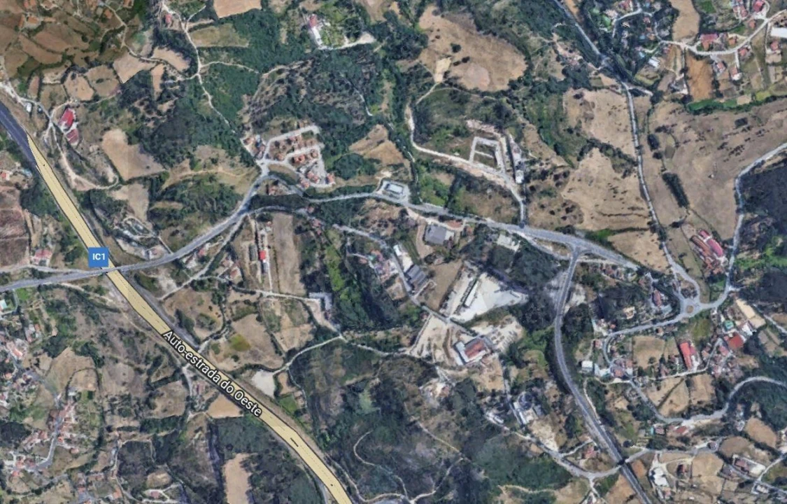 Terreno para Venda em Milharado Foto 5