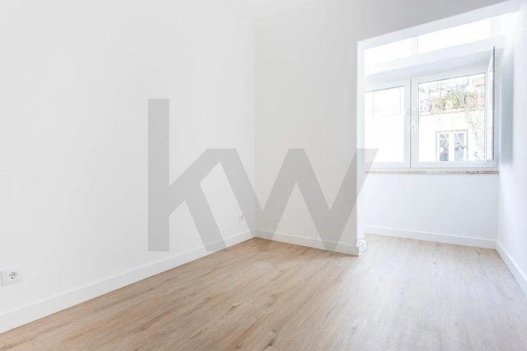 Apartamento T1 para Venda em Campo de Ourique Foto 15