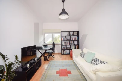 Apartamento T5 para Venda em Penha de França