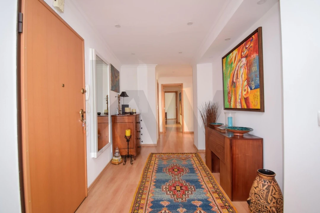 Apartamento T5 para Venda em Penha de França Foto 6