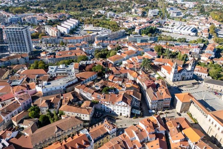 Prédio para Venda em Viseu Foto 2
