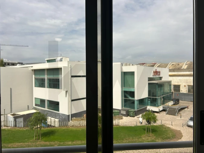 Apartamento T3 para Arrendamento em Oeiras e São Julião da Barra, Paço de Arcos e Caxias Foto 17