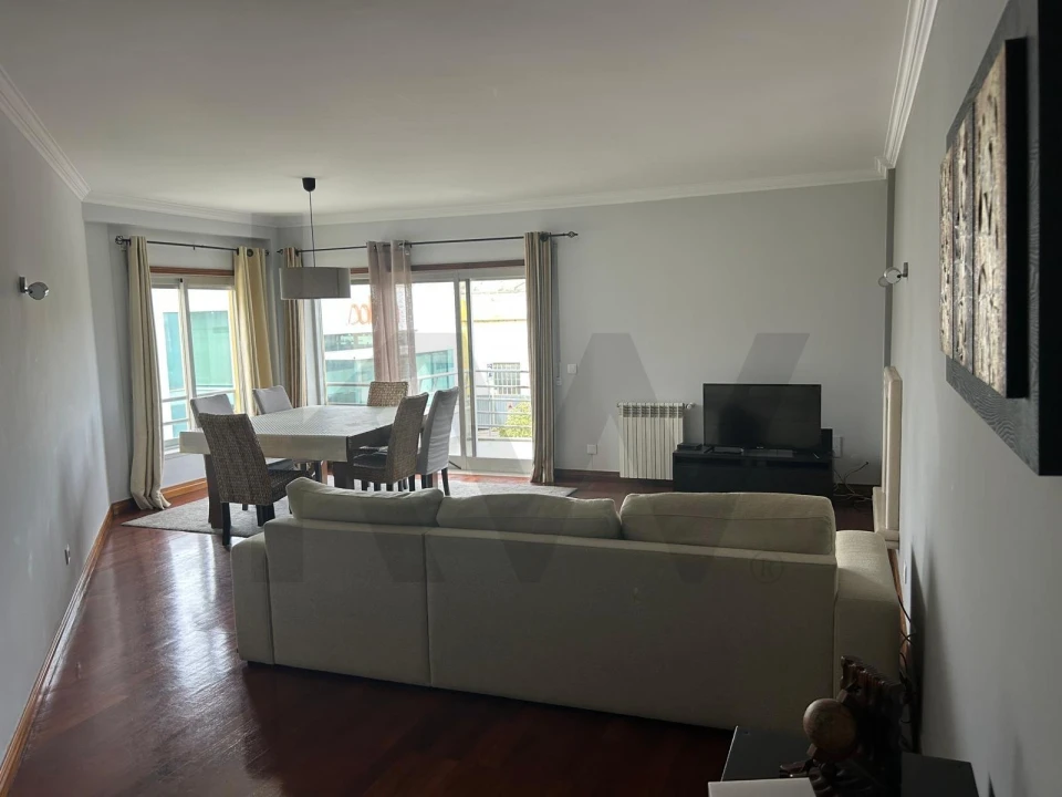 Apartamento T3 para Arrendamento em Oeiras e São Julião da Barra, Paço de Arcos e Caxias Foto 4