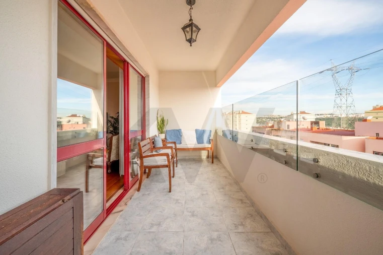 Apartamento T3 para Venda em Odivelas Foto 18