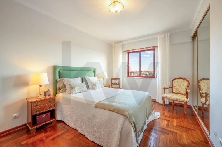 Apartamento T3 para Venda em Odivelas Foto 9