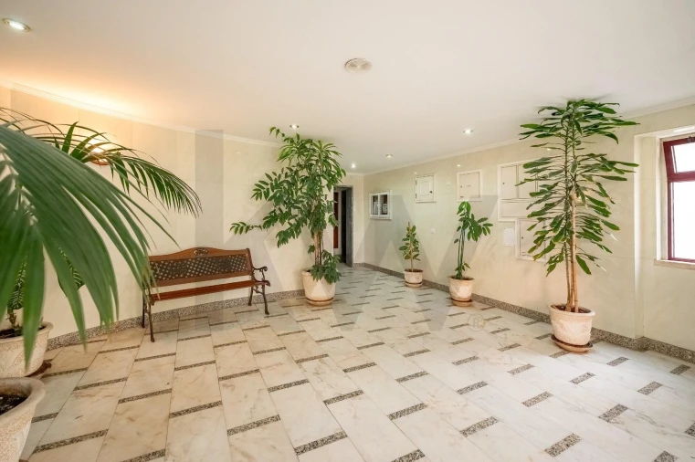 Apartamento T3 para Venda em Odivelas Foto 26