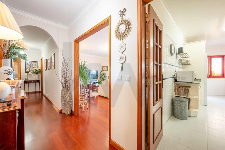 Apartamento T3 para Venda em Odivelas Foto 6