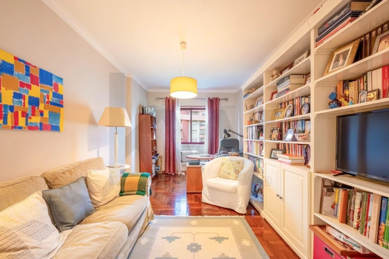 Apartamento T3 para Venda em Odivelas Foto 7