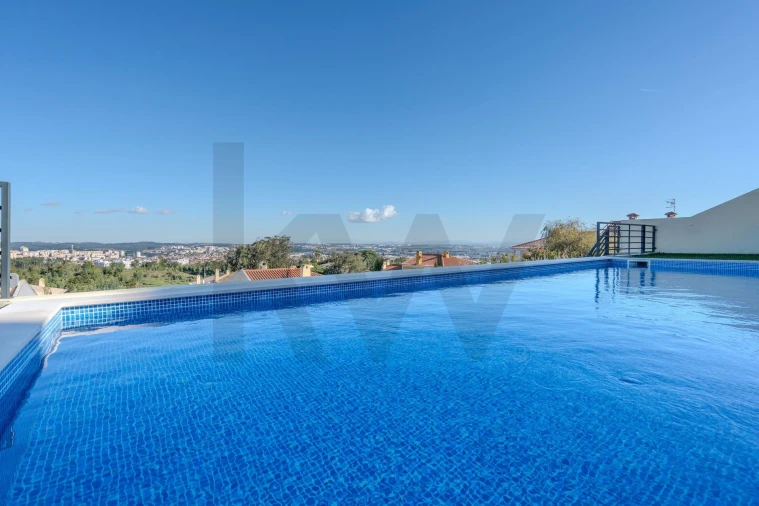 Moradia T3 para Venda em Agualva e Mira-Sintra Foto 58