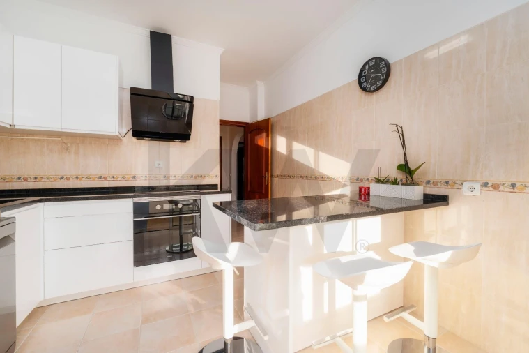 Apartamento T2 para Venda em Loule (São Clemente) Foto 15