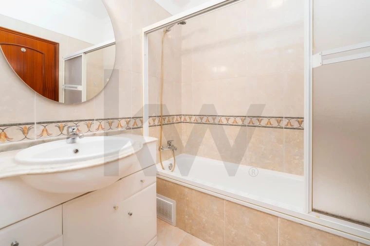 Apartamento T2 para Venda em Loule (São Clemente) Foto 29