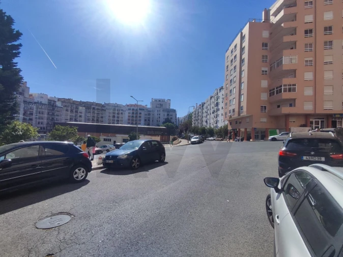 Loja para Venda em Rio de Mouro Foto 25