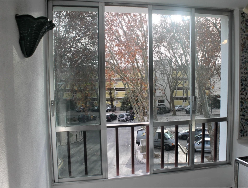 Apartamento T1 para Arrendamento em Carcavelos e Parede Foto 12