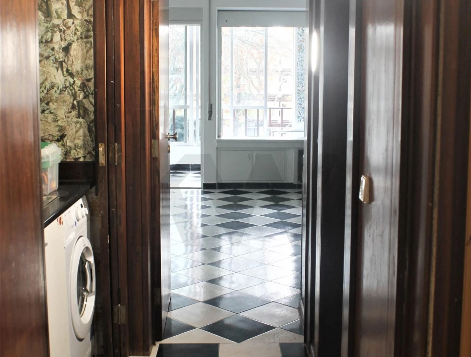 Apartamento T1 para Arrendamento em Carcavelos e Parede Foto 6