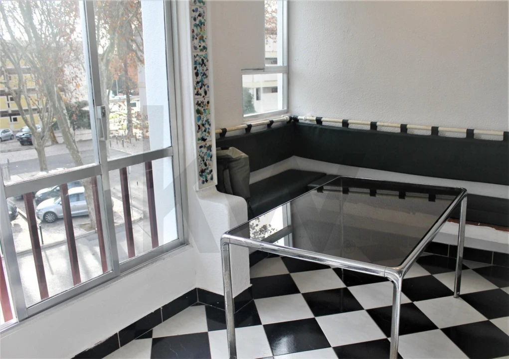 Apartamento T1 para Arrendamento em Carcavelos e Parede Foto 13