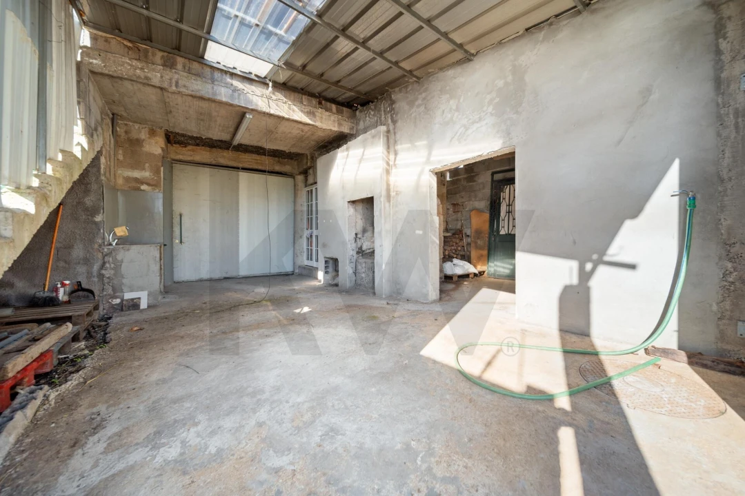 Moradia T1 para Venda em Fajã da Ovelha Foto 11