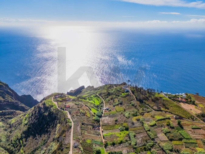 Moradia T1 para Venda em Fajã da Ovelha Foto 18