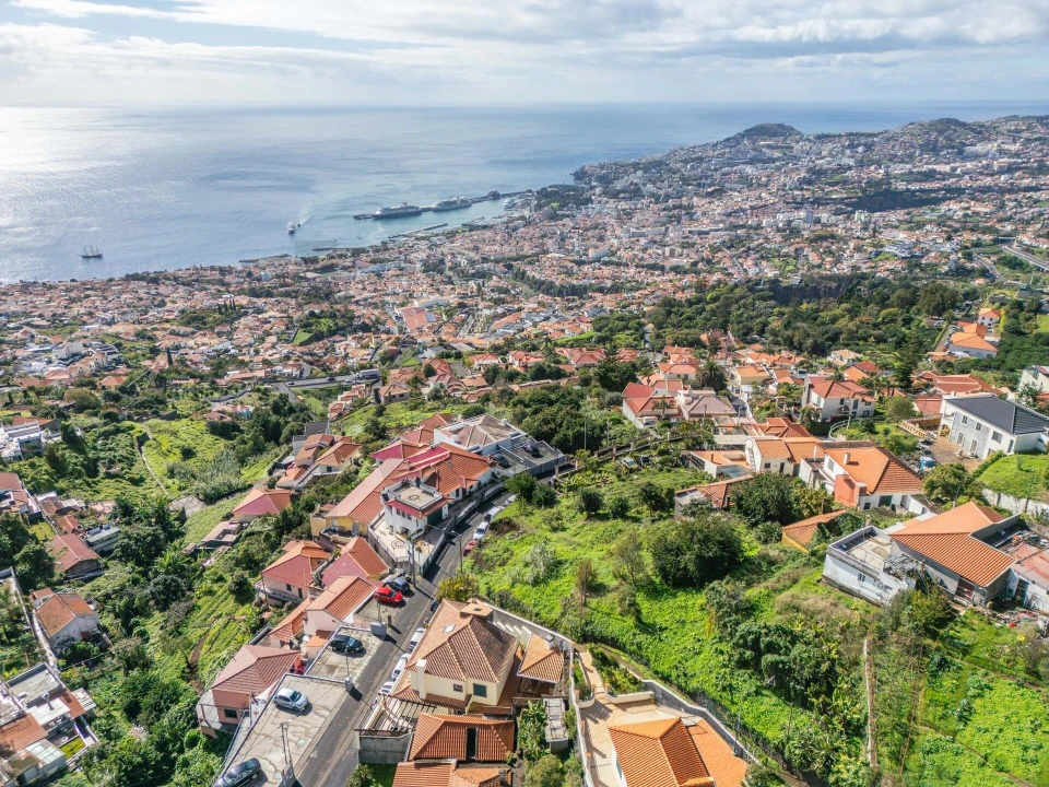 Terreno para Venda em Funchal (Santa Maria Maior) Foto 12