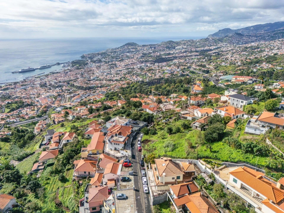 Terreno para Venda em Funchal (Santa Maria Maior) Foto 13