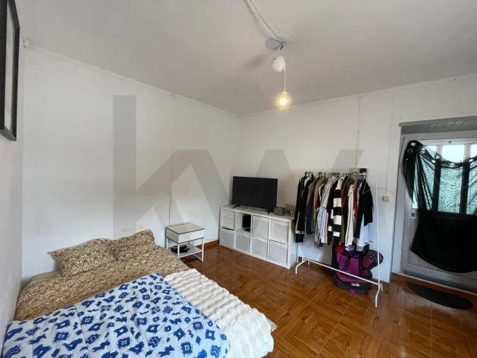 Moradia T2 para Venda em Azinhaga Foto 5