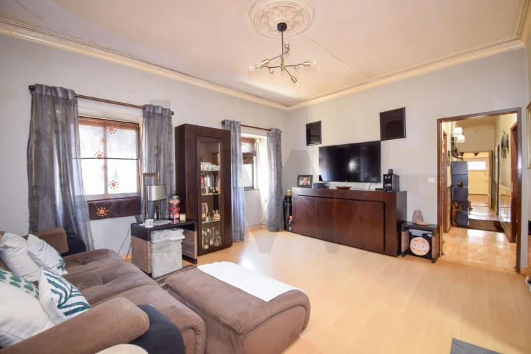 Moradia T3 para Venda em Lousa Foto 17