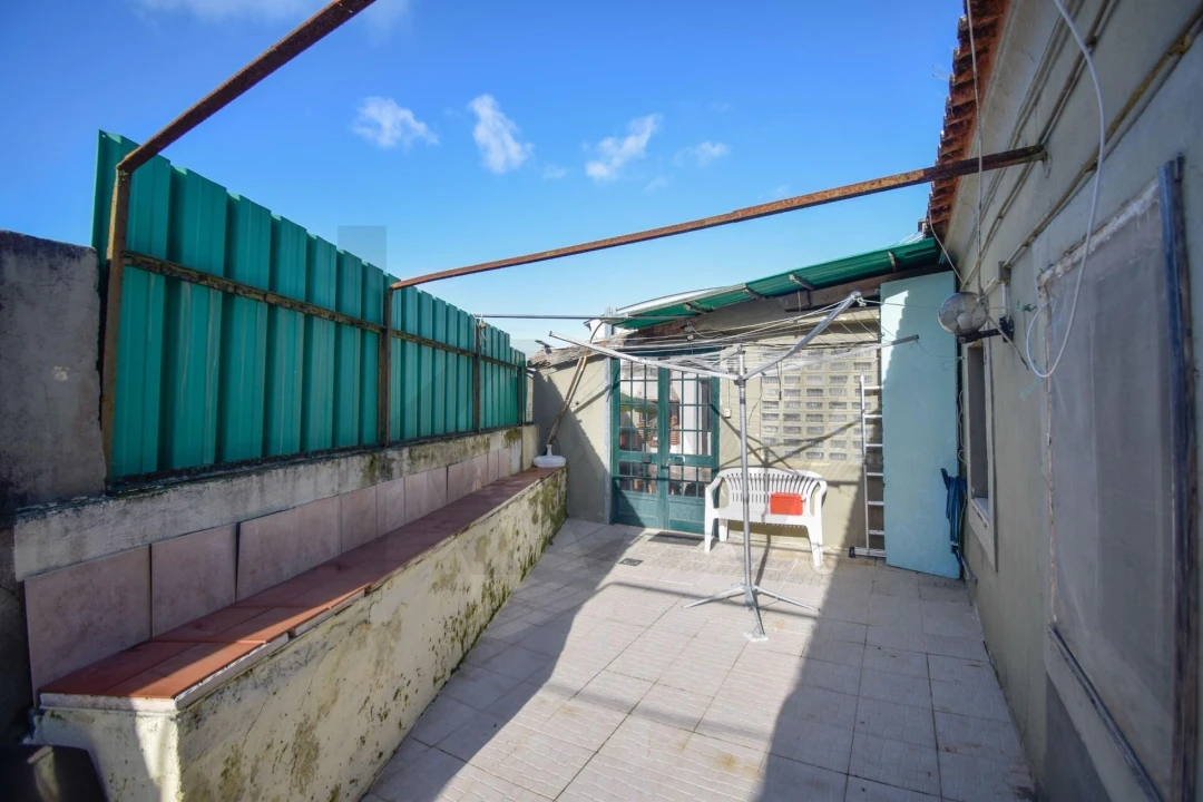 Moradia T3 para Venda em Lousa Foto 35