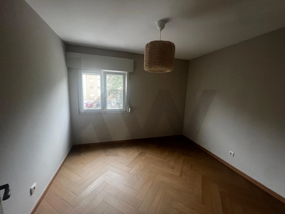 Apartamento T2 para Arrendamento em Oeiras e São Julião da Barra, Paço de Arcos e Caxias Foto 13