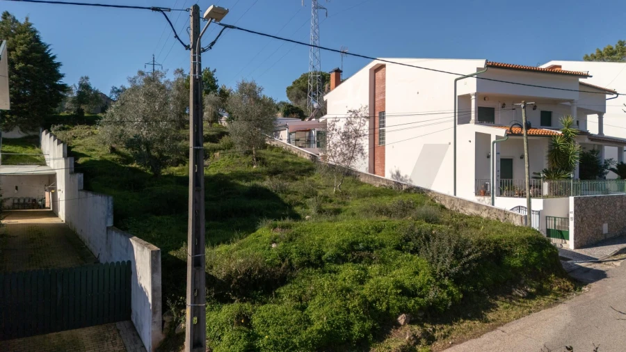 Terreno para Venda em Assafarge e Antanhol Foto 2