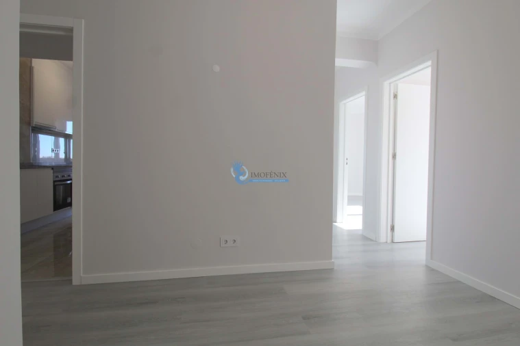 Apartamento T3 para Venda em Portimão Foto 17