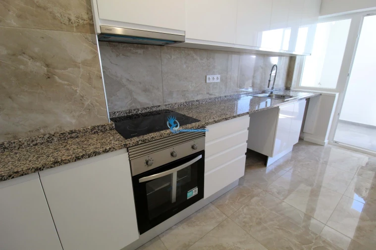 Apartamento T3 para Venda em Portimão Foto 7