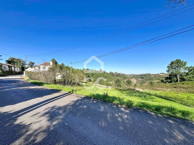 Terreno para Venda em Alvorninha Foto 2