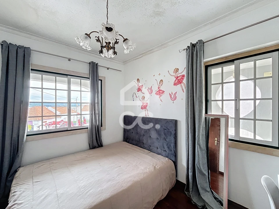 Moradia T9 para Venda em Tornada e Salir do Porto Foto 12