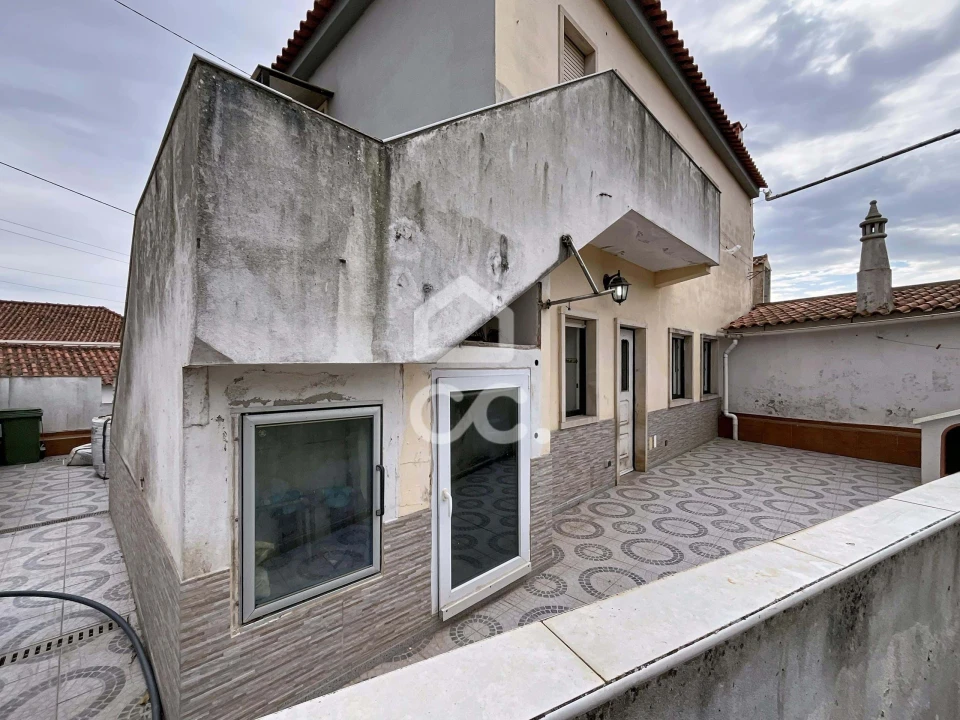 Moradia T9 para Venda em Tornada e Salir do Porto Foto 31