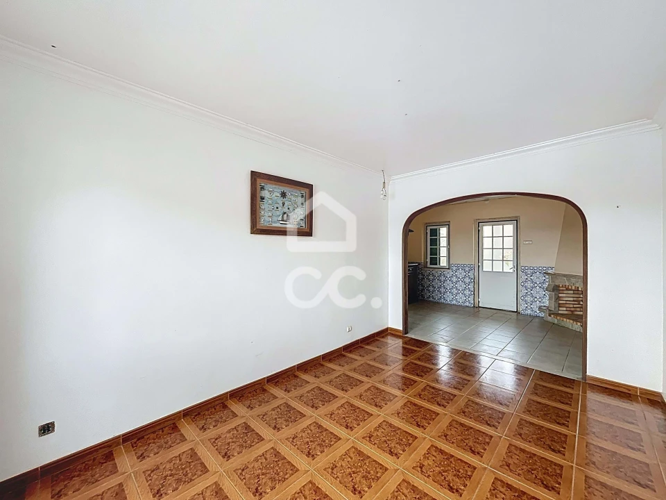 Moradia T9 para Venda em Tornada e Salir do Porto Foto 6