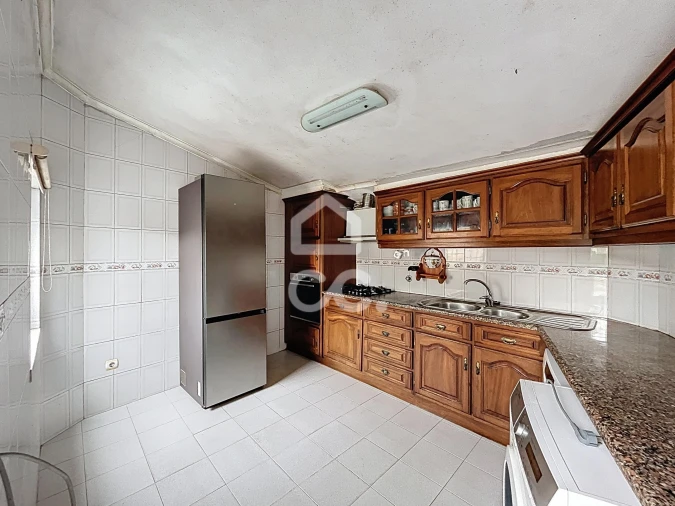 Moradia T9 para Venda em Tornada e Salir do Porto Foto 15