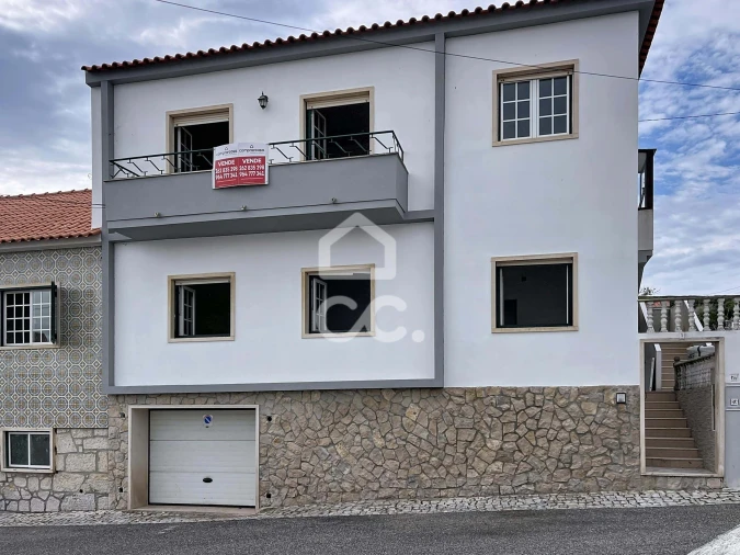 Moradia T9 para Venda em Tornada e Salir do Porto Foto 2