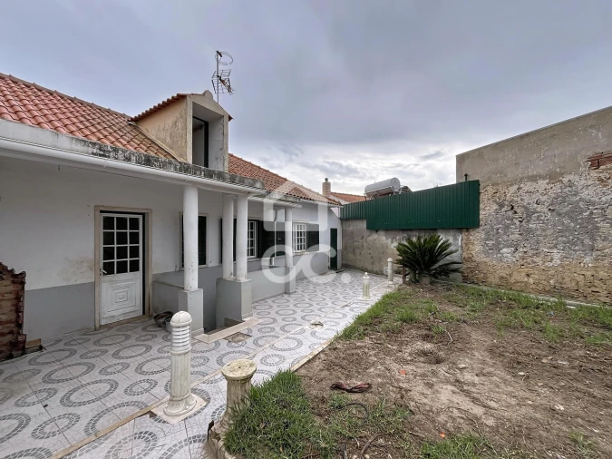 Moradia T9 para Venda em Tornada e Salir do Porto Foto 19