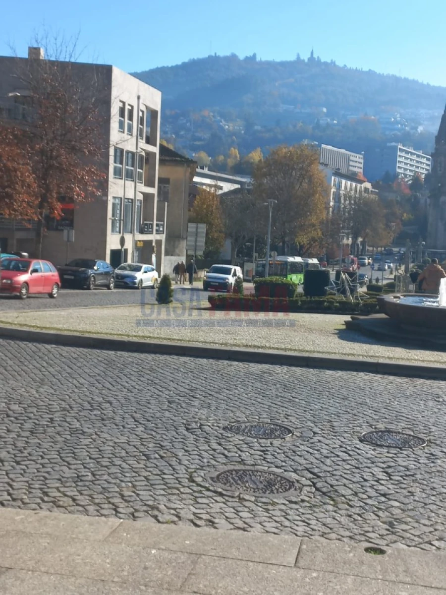 Negócio para Venda em Oliveira, São Paio e São Sebastião Foto 3