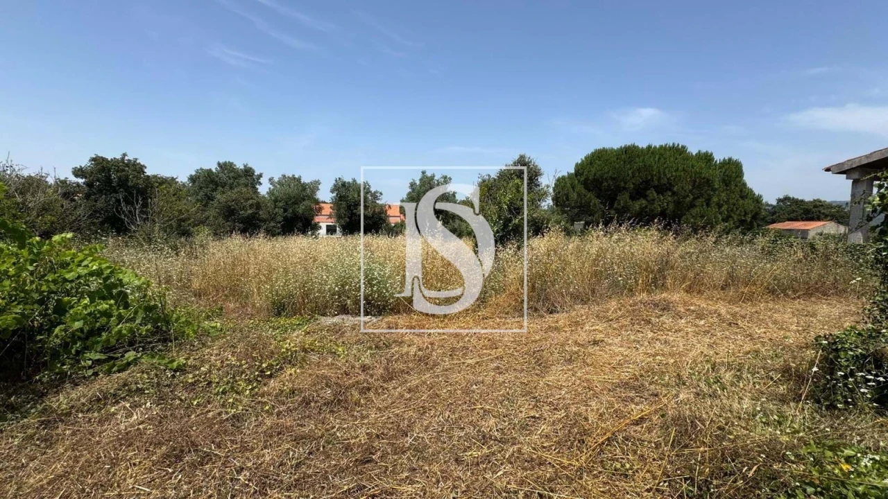 Moradia T2 para Venda em Turquel Foto 17