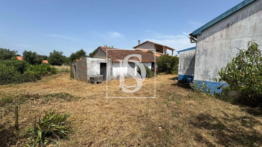 Moradia T2 para Venda em Turquel Foto 15