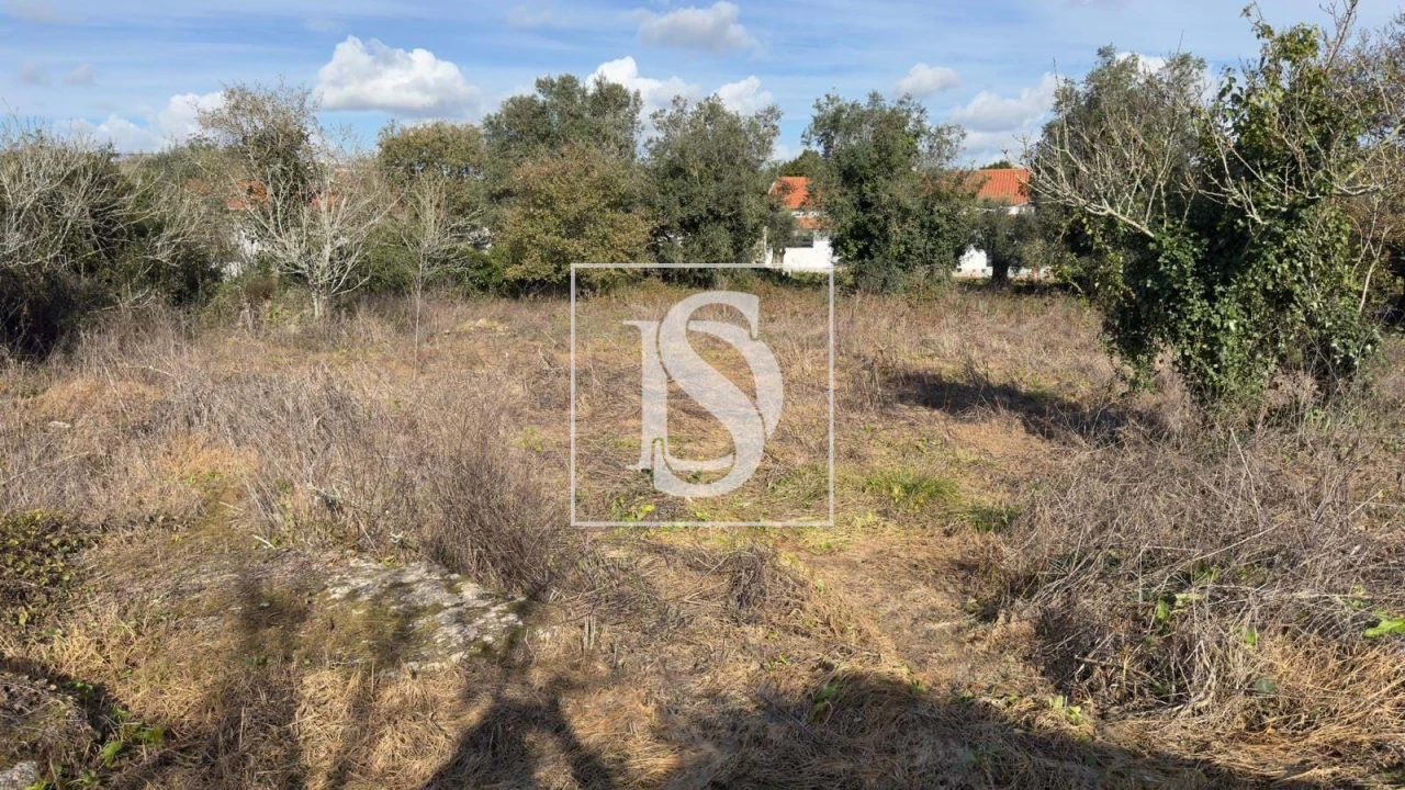 Moradia T2 para Venda em Turquel Foto 21