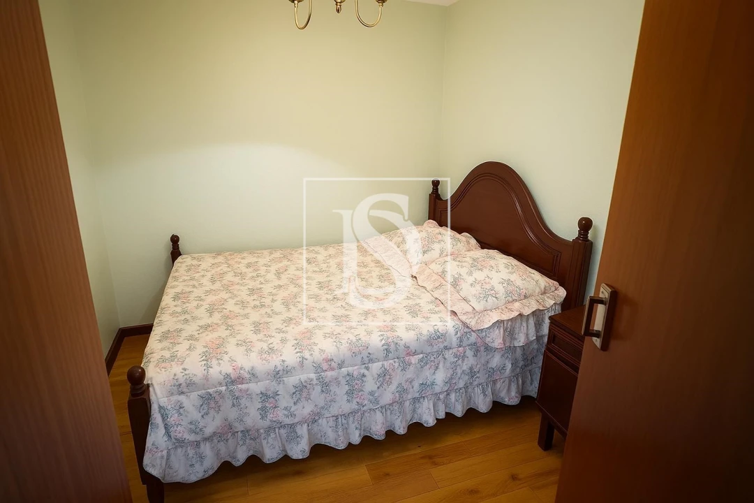 Moradia T2 para Venda em Turquel Foto 13