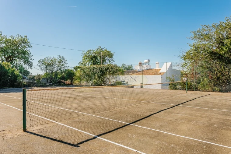 Moradia T4 para Venda em Loule (São Clemente) Foto 35