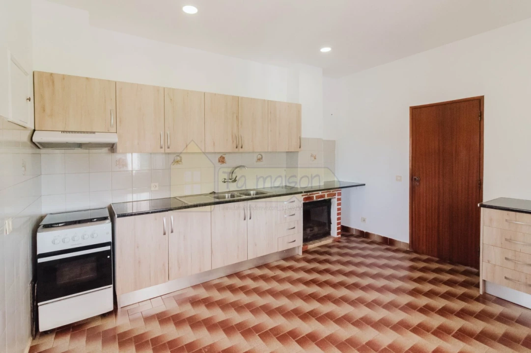 Moradia T3 para Venda em Querença, Tôr e Benafim Foto 10