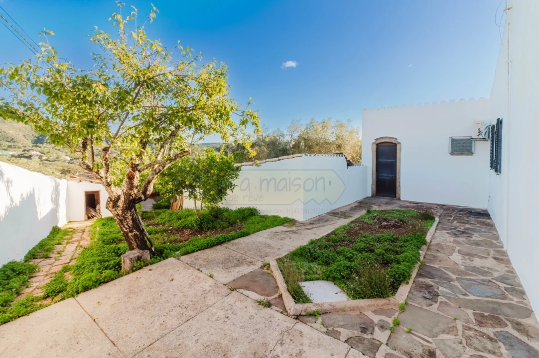 Moradia T3 para Venda em Querença, Tôr e Benafim Foto 17