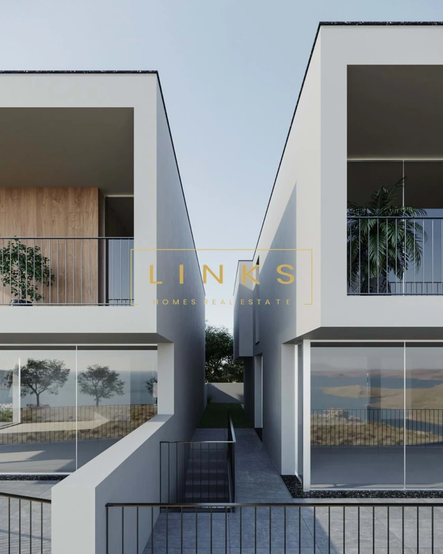 Moradia T3 para Venda em Caniço Foto 4