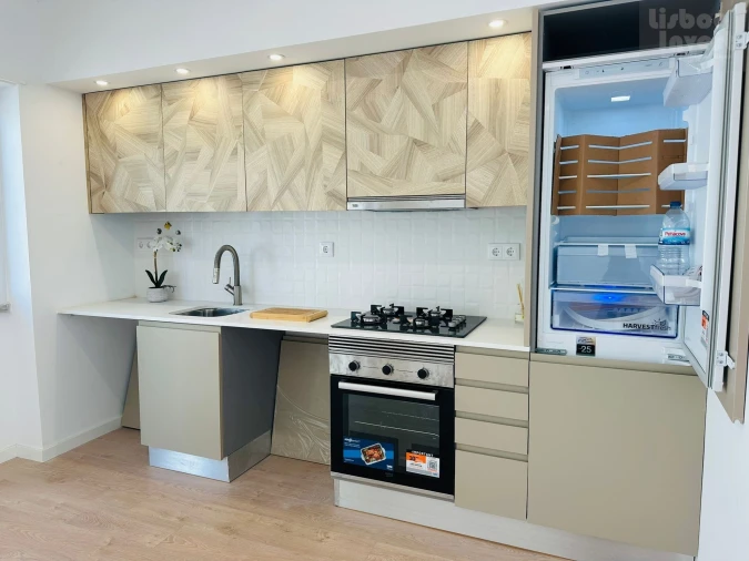 Apartamento T2 para Venda em Almada, Cova da Piedade, Pragal e Cacilhas Foto 3