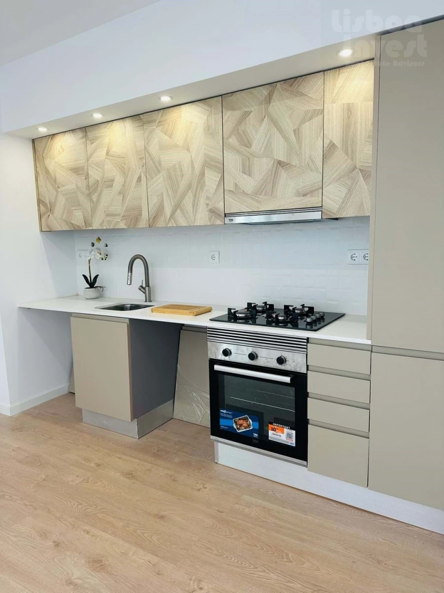 Apartamento T2 para Venda em Almada, Cova da Piedade, Pragal e Cacilhas Foto 4