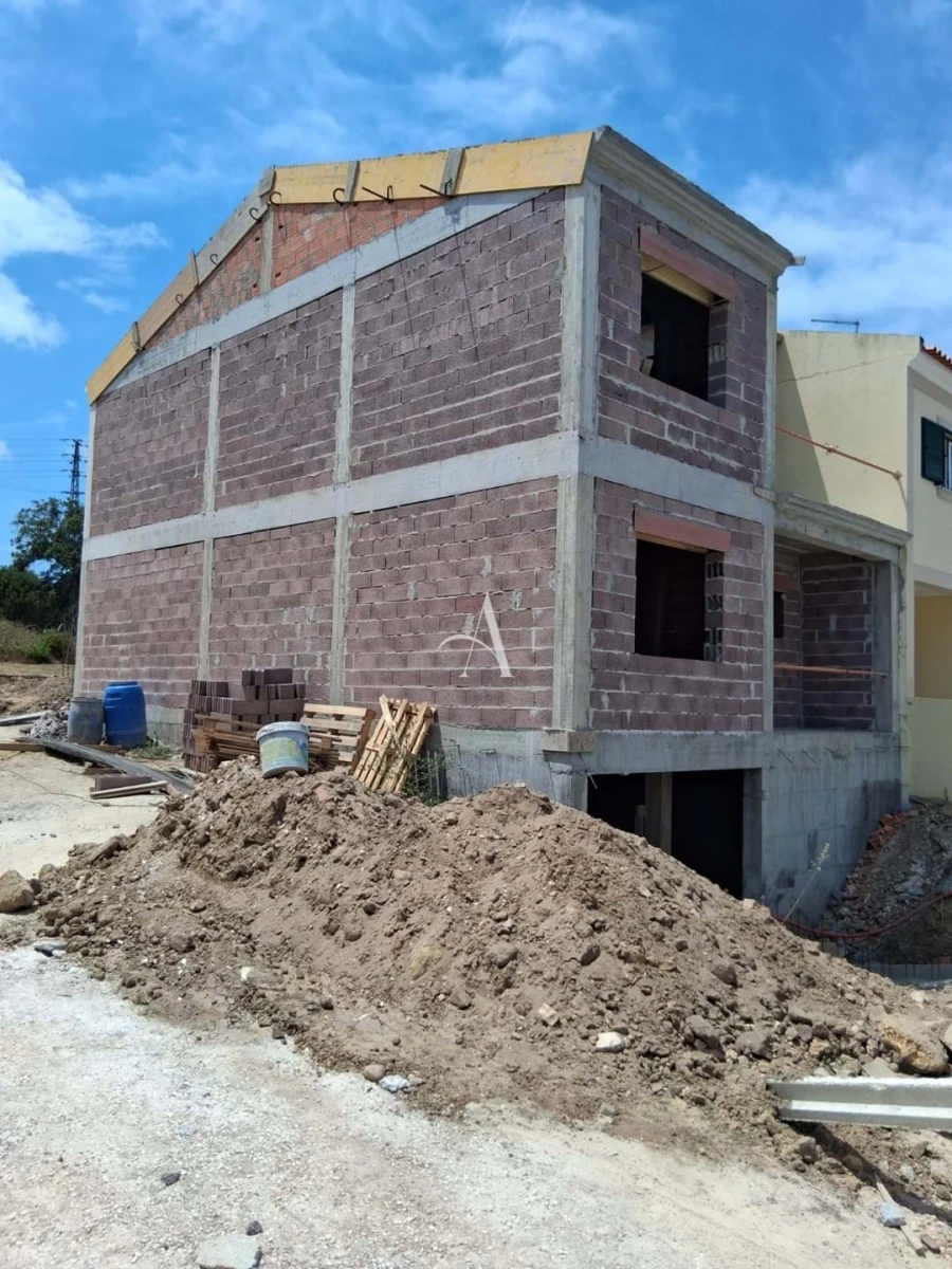 Moradia T3 para Venda em Caldas da Rainha - Santo Onofre e Serra do Bouro Foto 7